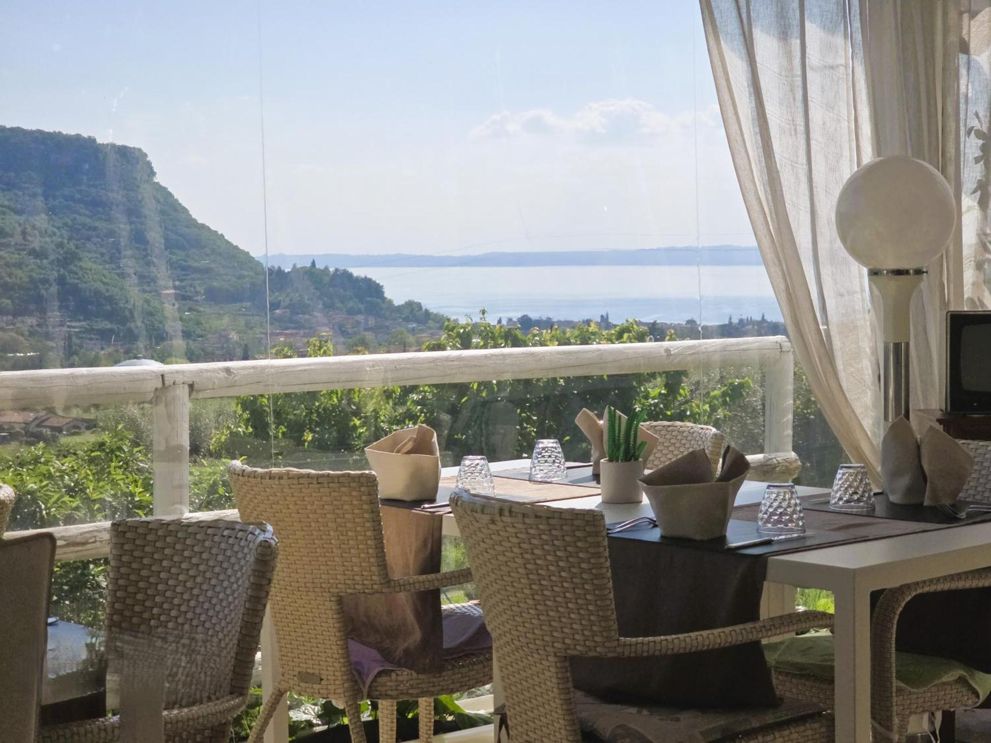 Relais Villa Olivi Costermano Eksteriør bilde